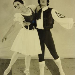 Inara Svalbe and Colin Kratzing in 'Coppelia'. Courtesy Dayne Cory Collection, SLQ.