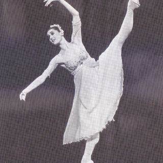 Golden Jubilee soloist Sian Stokes from The Australian Ballet, 1987