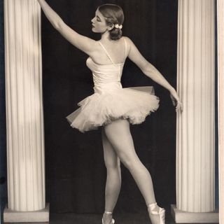 Principal dancer Joan Cherry, Queensland Ballet Society's 1956 Scholarship winner